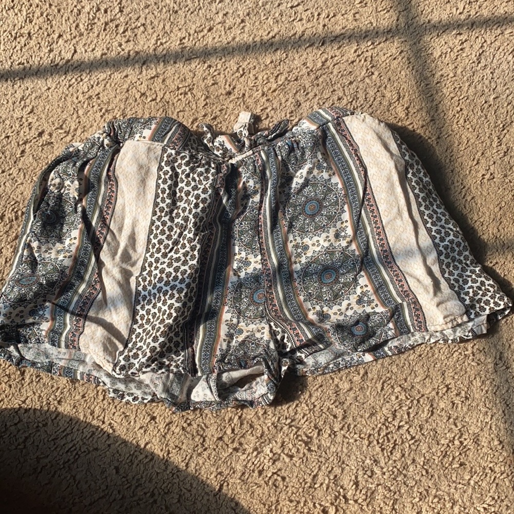 cute flowy shorts
